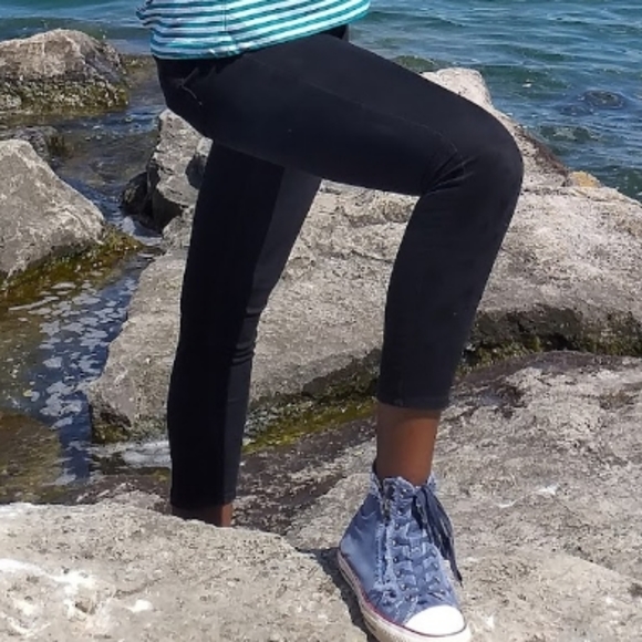 Black Jean's - Picture 2 of 4